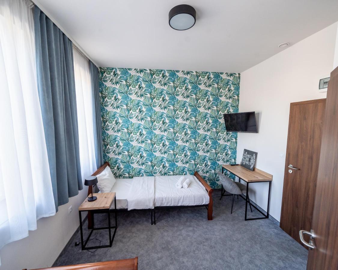 Kelman Inn Global Nowa Sol Exterior foto