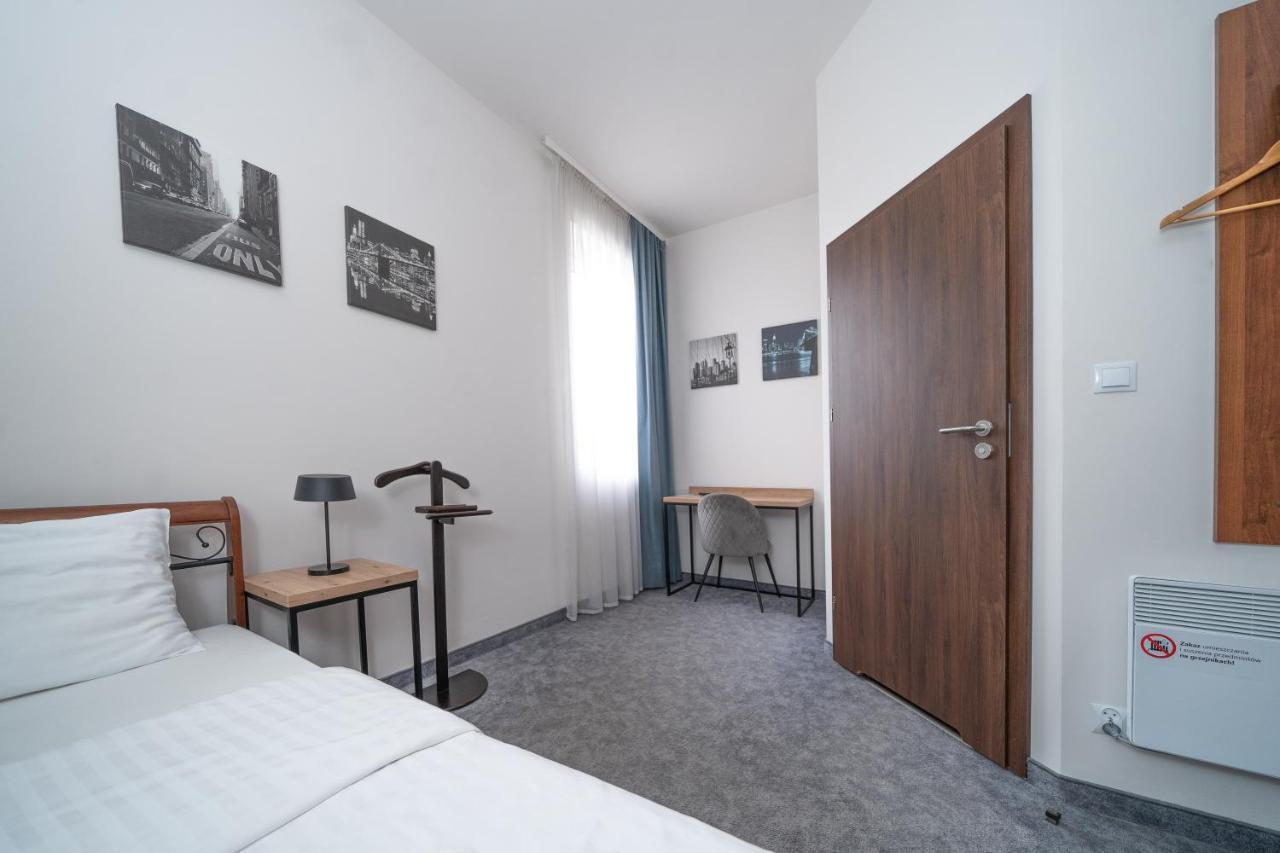 Kelman Inn Global Nowa Sol Exterior foto